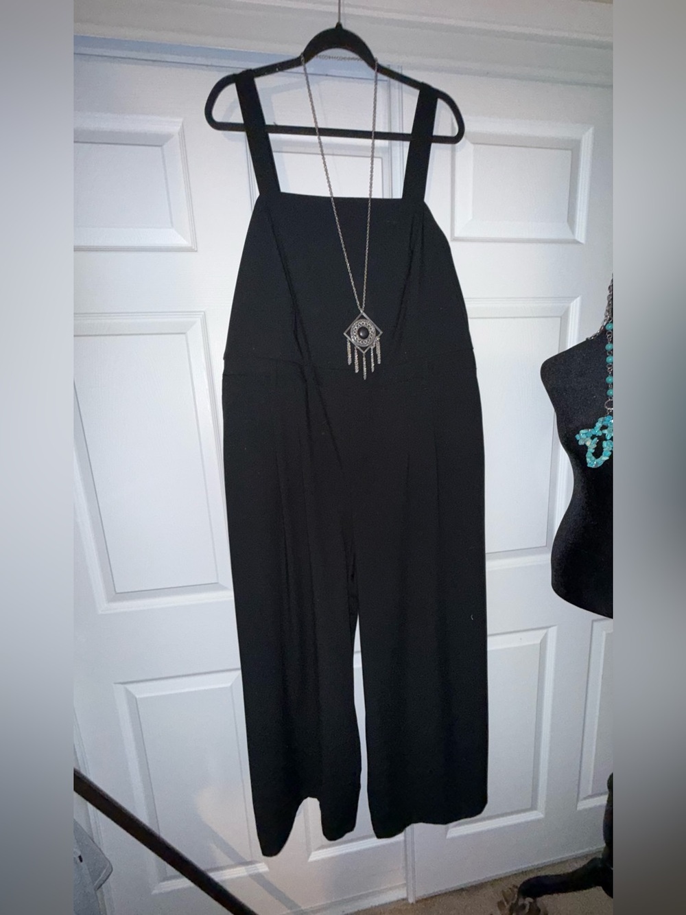 Plus size Women's Black Wide-Leg Jumpsuit with Square Neck